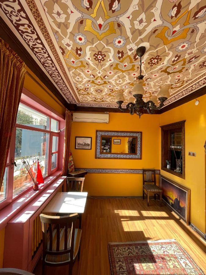 Cheers Vintage Hostel イスタンブール エクステリア 写真 Interior of the house